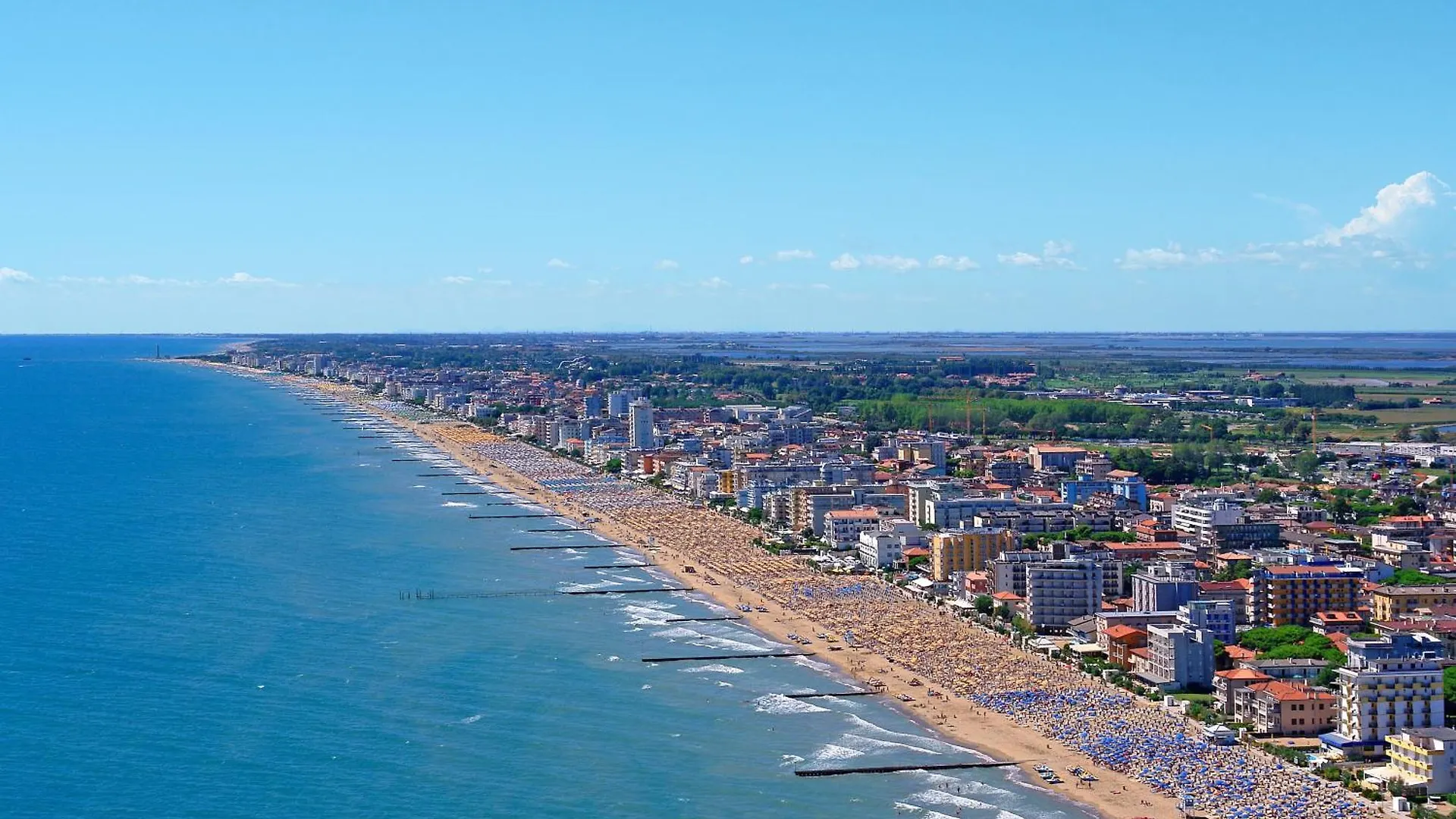 Casadamare Hotel Lido di Jesolo 0*,  Italy